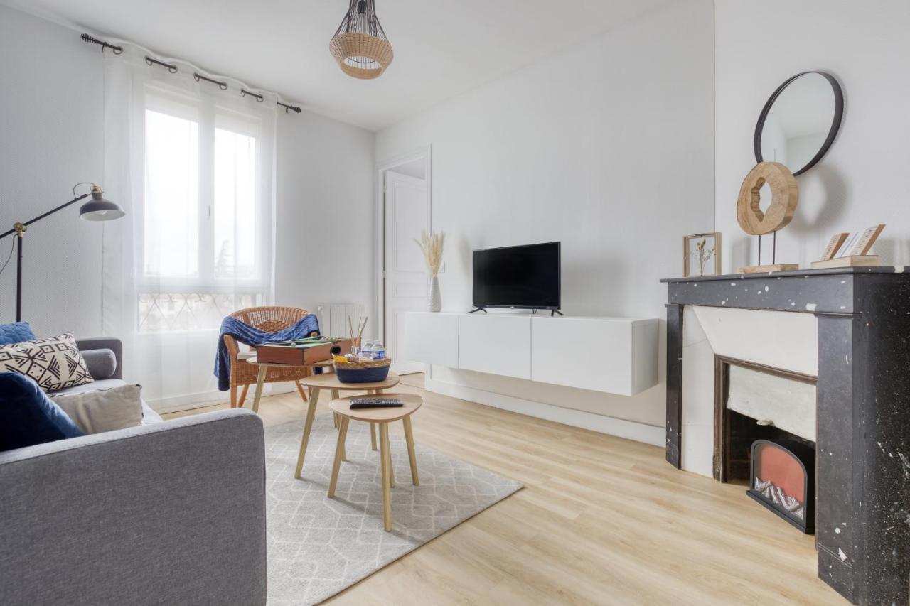 Metro 7 - Gare C - Parking Private- Easy Check-In Apartman Ivry-sur-Seine Kültér fotó